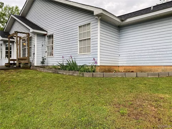 1867 Carriage HTS, Tuscaloosa, AL 35404