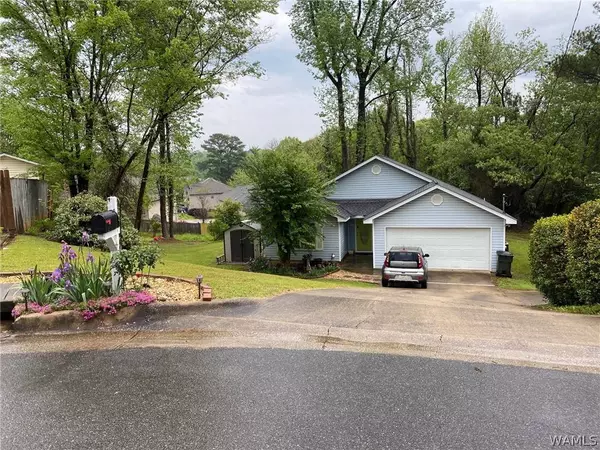 1867 Carriage HTS, Tuscaloosa, AL 35404