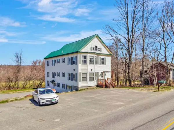 111 South Alpine ST, Oakland, ME 04963