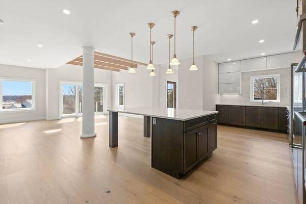 18 Starknaught Heights #A, Gloucester, MA 01930