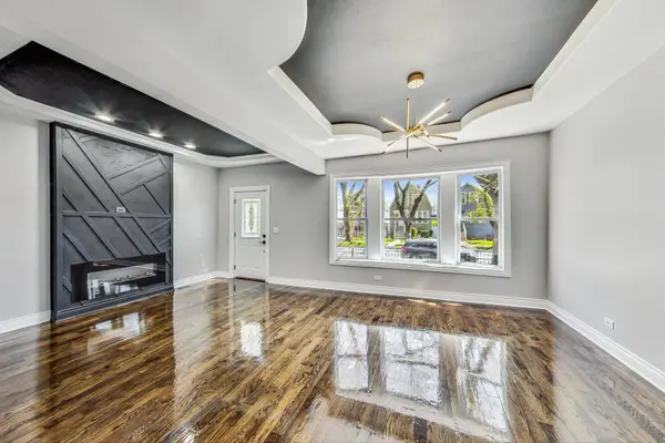 3514 S Mozart Street, Chicago, IL 60632