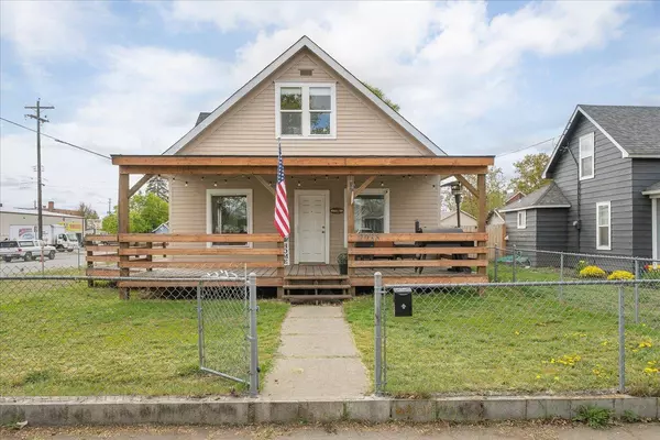 2938 E Sanson Ave, Spokane, WA 99217