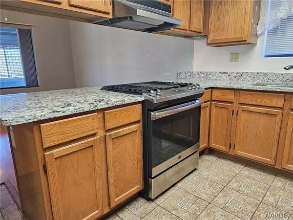 3684 N Roosevelt ST, Kingman, AZ 86409