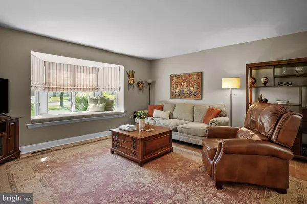 1260 QUARRY COMMONS DR, Yardley, PA 19067