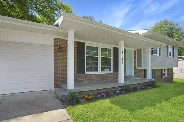 8311 Outer Lincoln Avenue, Newburgh, IN 47630