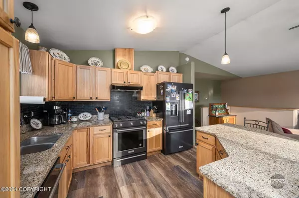 1920 S Countrywood DR, Wasilla, AK 99623