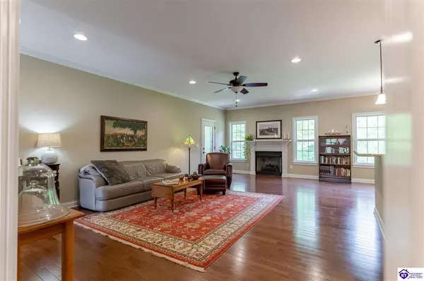 62 Cockeriell Court, Elizabethtown, KY 42701