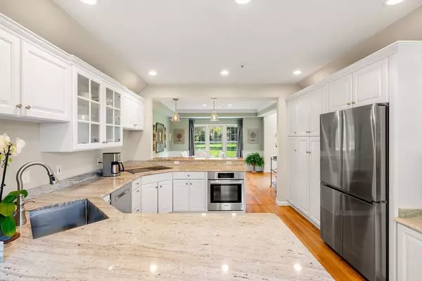 584 Osgood St, North Andover, MA 01845