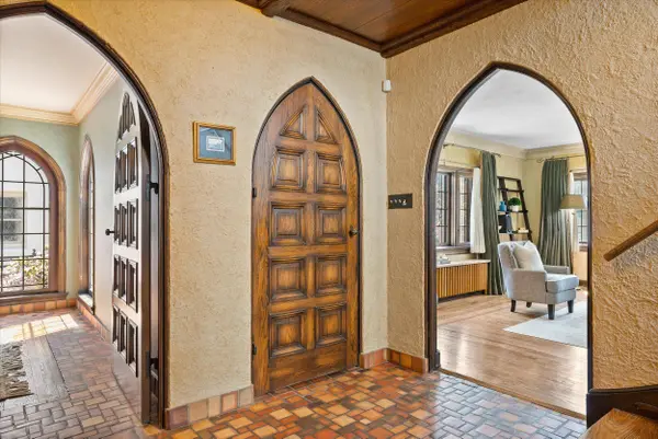 836 E Birch, Whitefish Bay, WI 53217