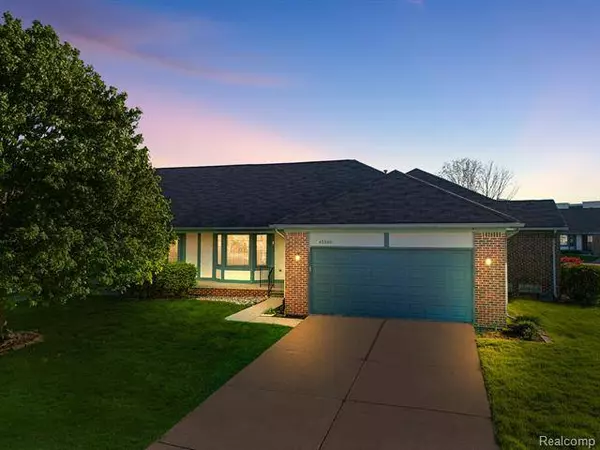 45340 Inverness Circle, Macomb, MI 48044