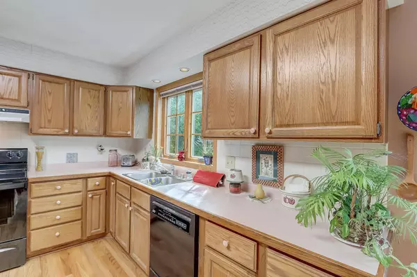 13941 W Elaine Drive, Evansville, WI 53536