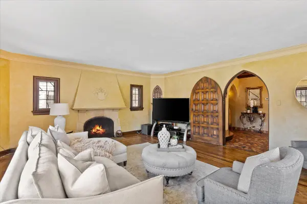 836 E Birch, Whitefish Bay, WI 53217