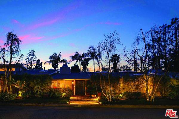 2275 Stradella Rd, Los Angeles, CA 90077