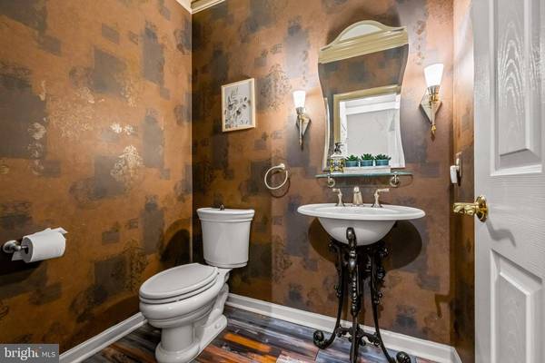 5 WIMBLEDON WAY, Marlton, NJ 08053