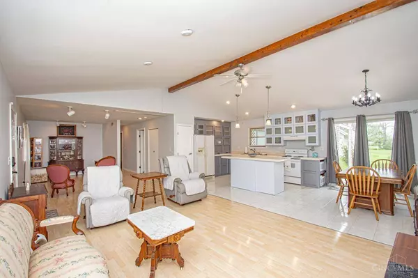 5585 Horseshoe Bend Rd, Liberty Twp, OH 45011