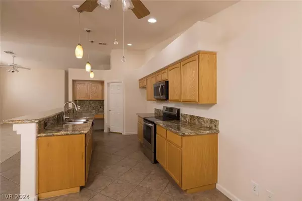 563 Duran Street, Henderson, NV 89015