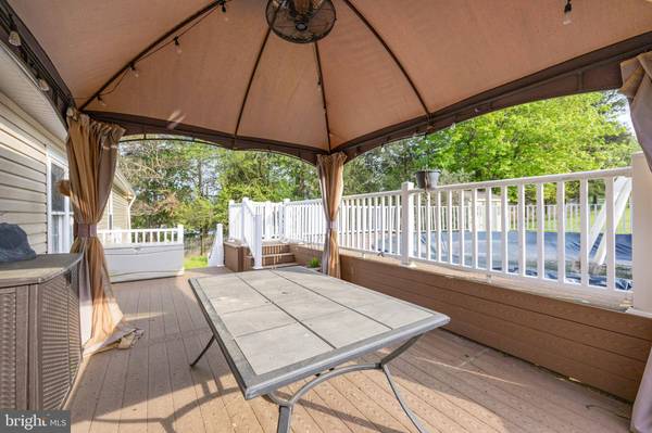 210 WASHINGTON RD, Bechtelsville, PA 19505