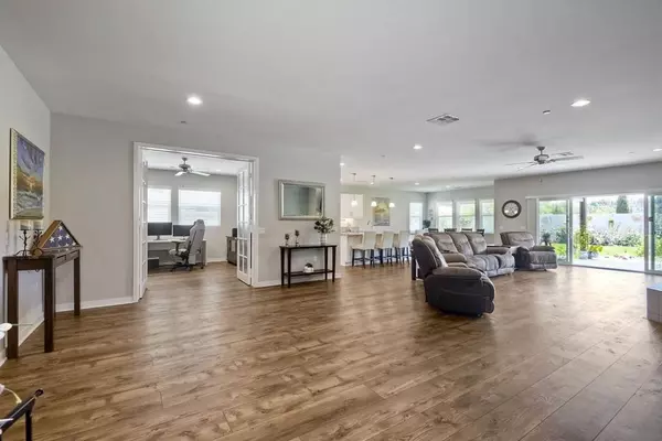 2243 Punta Roca Rd, Spring Valley, CA 91977