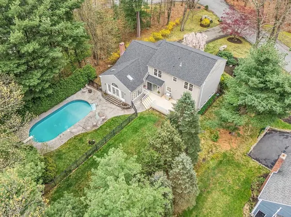 1 Penbrook Cir, Andover, MA 01810