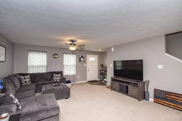 2701 Kingman Dr, Xenia, OH 45385