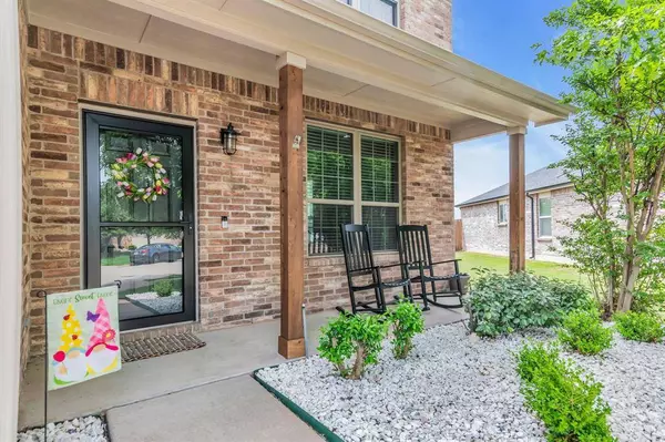 201 Fossil Bridge Drive, Fort Worth, TX 76131