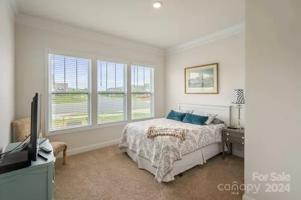 1314 Grace Meadow DR, Mooresville, NC 28115