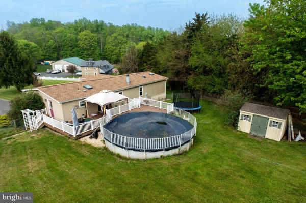 210 WASHINGTON RD, Bechtelsville, PA 19505