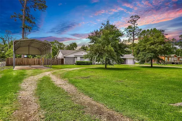 4502 Sherri LN, Crosby, TX 77532