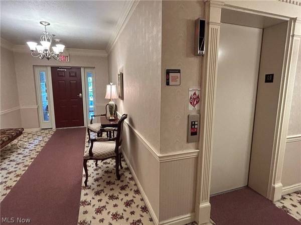 1 Westwood DR #101, St. Clairsville, OH 43950