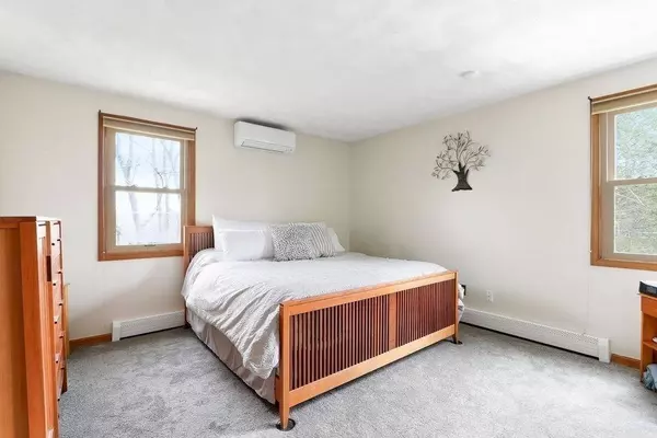 24 Battlemarch Way, Woburn, MA 01801