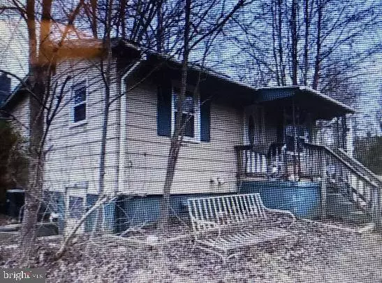 12498 HAZEL RIVER RD, Rixeyville, VA 22737