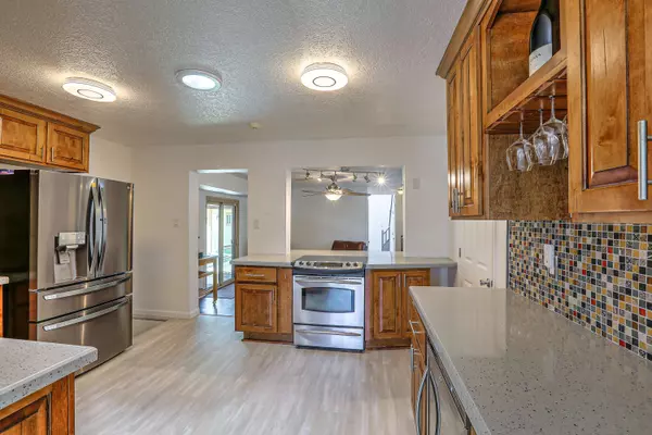 10813 Menaul BLVD NE, Albuquerque, NM 87112