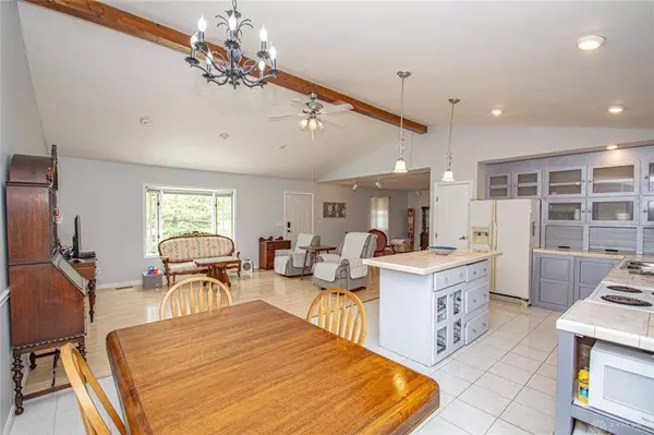 5585 Horseshoe Bend Road, Hamilton, OH 45011