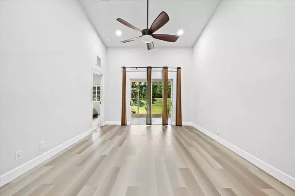 9959 Galleon DR, West Palm Beach, FL 33411