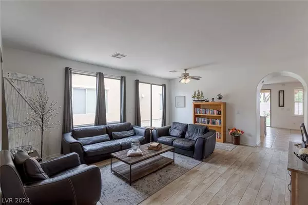 8120 Meadow Pasture Street, North Las Vegas, NV 89085