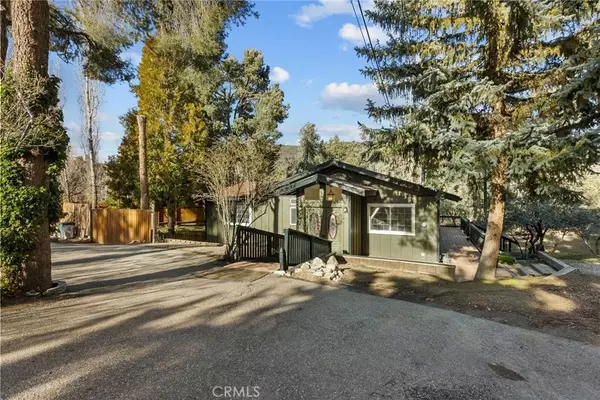 1112 Lion LN, Frazier Park, CA 93225