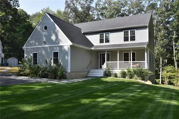 87 Scituate AVE, Johnston, RI 02919