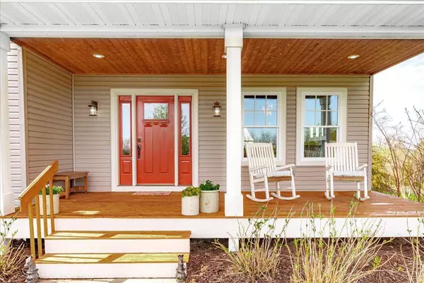 443 Artisan Meadow DR, Hudson, WI 54016