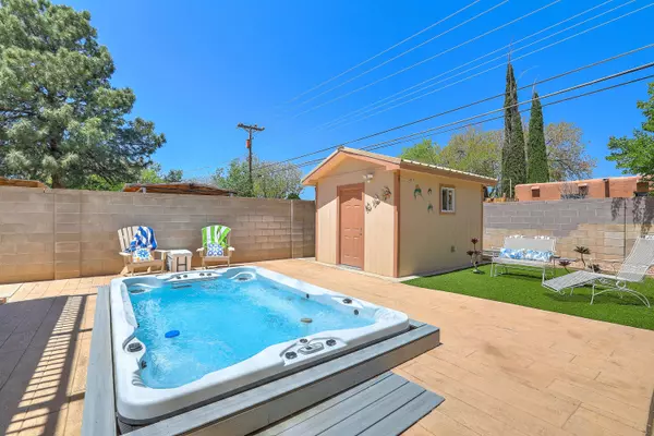 10813 Menaul BLVD NE, Albuquerque, NM 87112