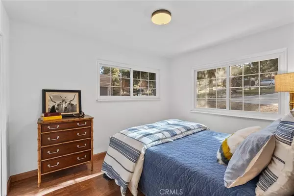 1112 Lion LN, Frazier Park, CA 93225