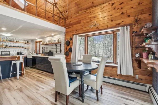 166 Old Webster RD, Lewiston, ME 04240