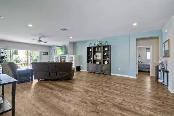 2243 Punta Roca Rd, Spring Valley, CA 91977