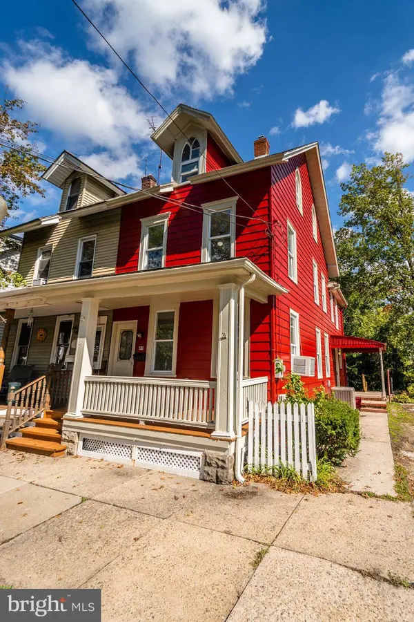 89 PINE ST, Mount Holly, NJ 08060