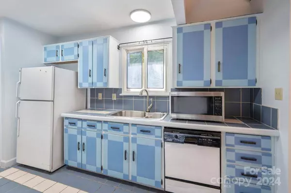 1314 Grace Meadow DR, Mooresville, NC 28115