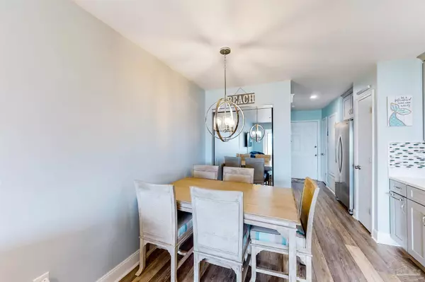 7453 Sunset Harbor Dr, Navarre Beach, FL 32566