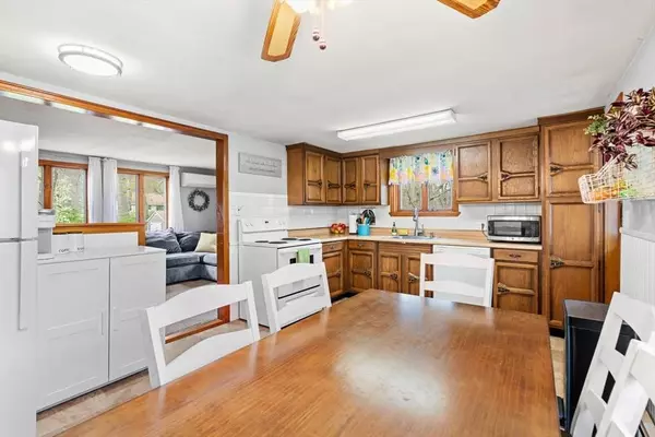 8 Cunningham St, Wilmington, MA 01887