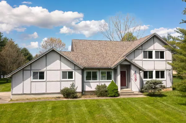 7377 Pickerington Road, Canal Winchester, OH 43110