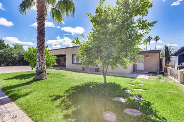 9145 E VINE Avenue, Mesa, AZ 85208