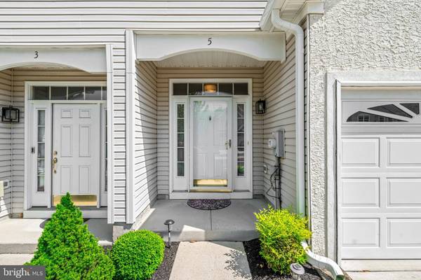 5 WIMBLEDON WAY, Marlton, NJ 08053