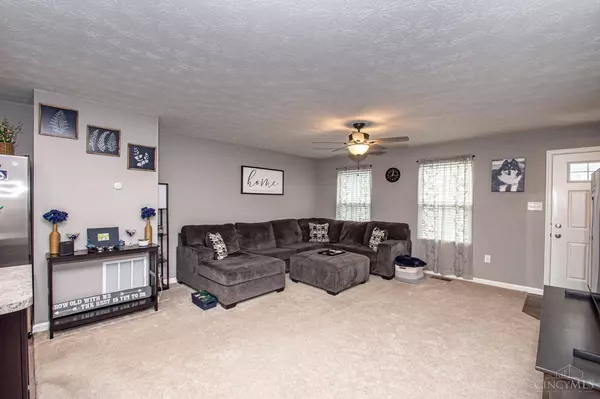 2701 Kingman Dr, Xenia, OH 45385